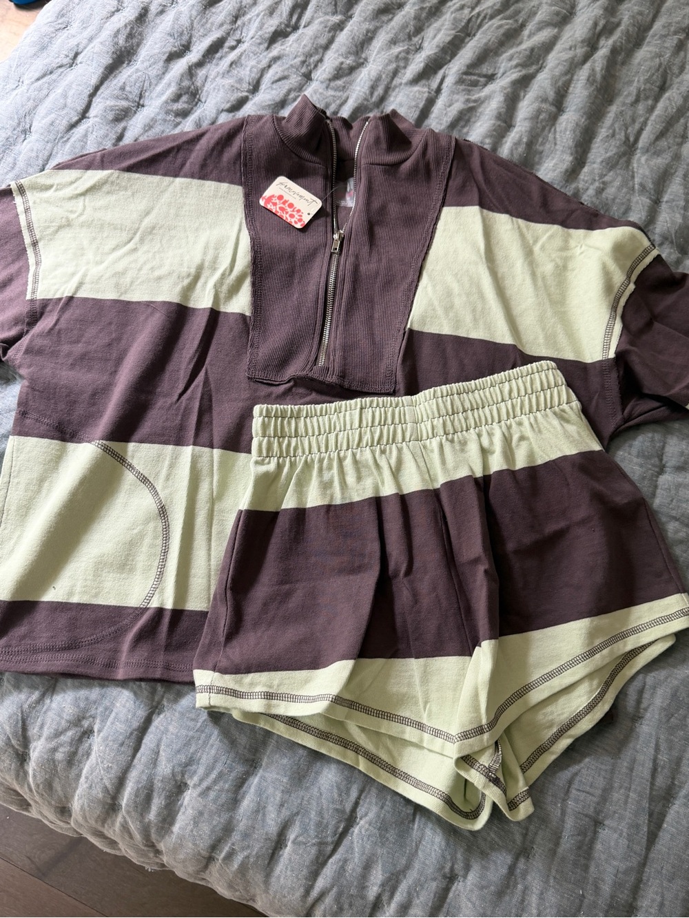 FP Movement Retro Rugby Set - Picture 2 of 2